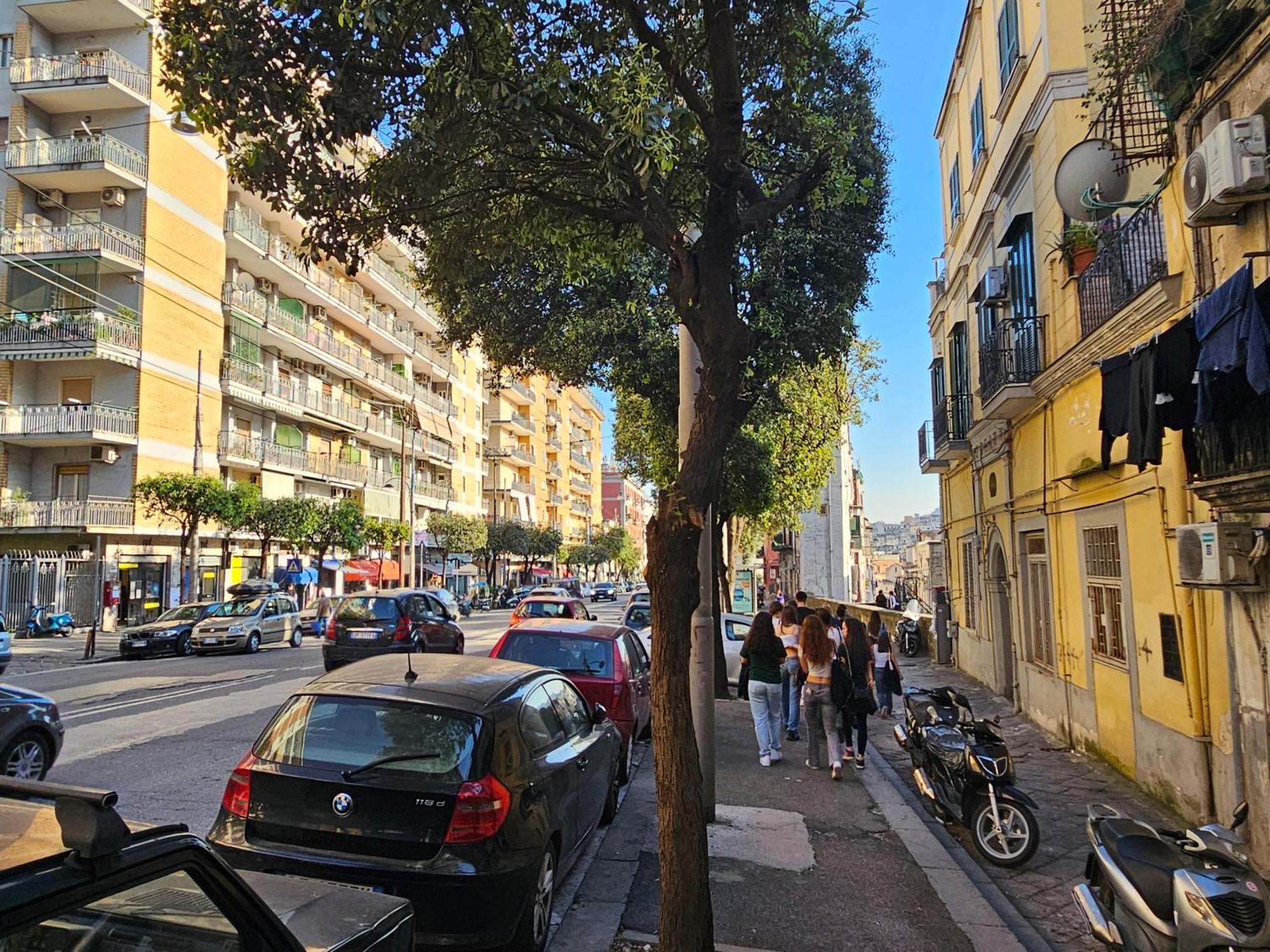 Casa Savoia Dream Apartment Naples Luaran gambar